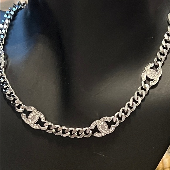 Silver Chain Necklace and Bracelet Set - Picture 5 of 11